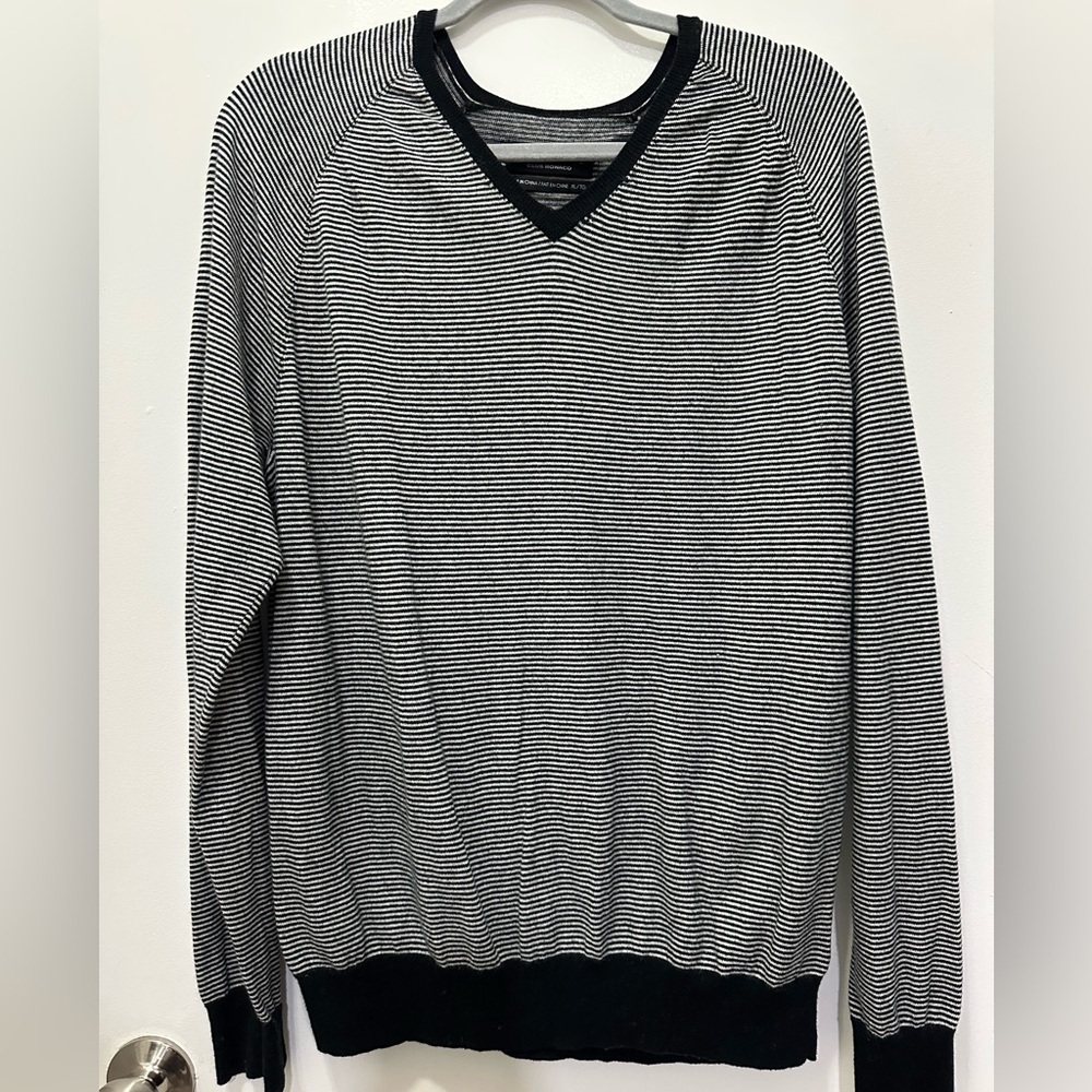 Club Monaco Men's Black and White Striped Sweater Sz XL